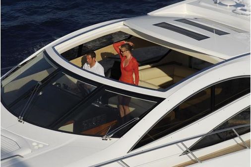 Sunseeker Predator 62 image