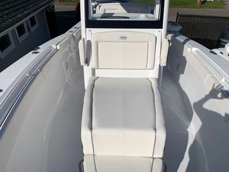 Sea Hunt GAMEFISH 27 CB image