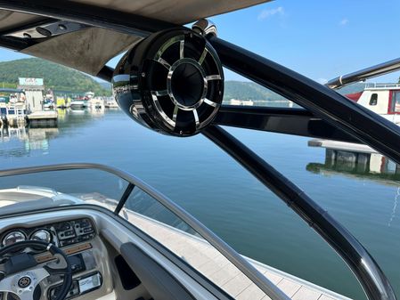 Yamaha Boats 242 Limited S image