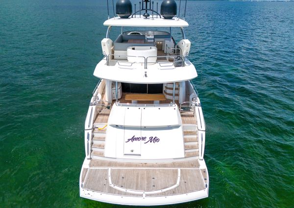 Sunseeker 80 Flybrige image