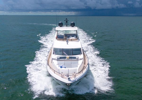 Sunseeker 80 Flybrige image