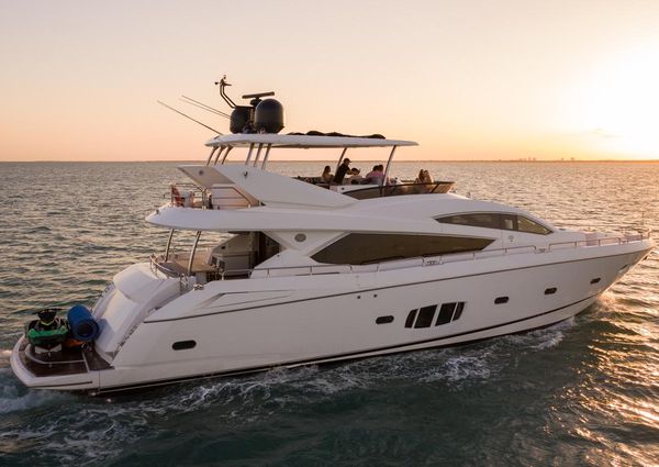 Sunseeker 80 Flybrige image