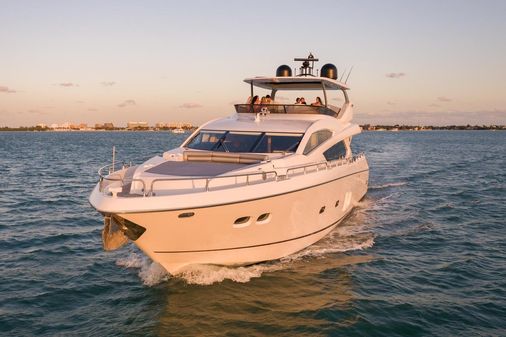 Sunseeker 80 Flybrige image