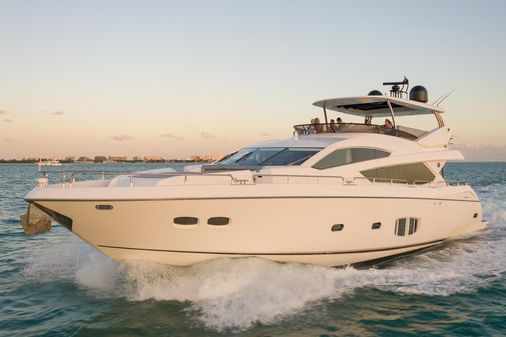 Sunseeker 80 Flybrige image