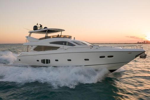 Sunseeker 80 Flybrige image