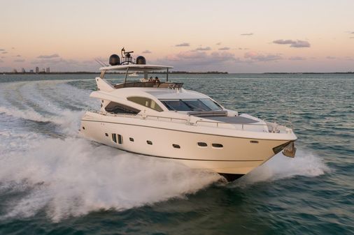 Sunseeker 80 Flybrige image