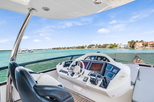 Sunseeker 80 Flybrige image