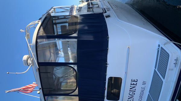 Mainship 34 Motor Yacht