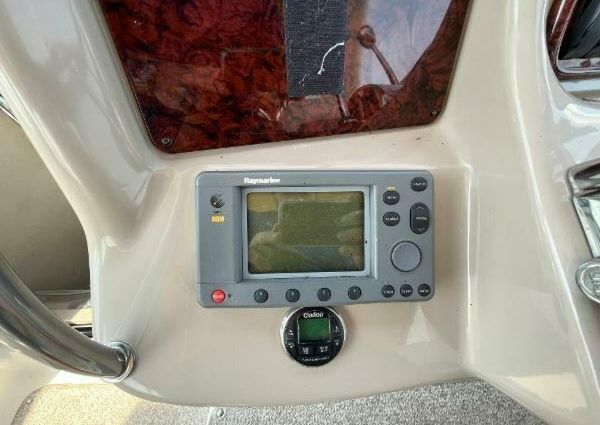 Sea Ray 340 Sundancer image