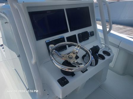 Yellowfin 36 Offshore image
