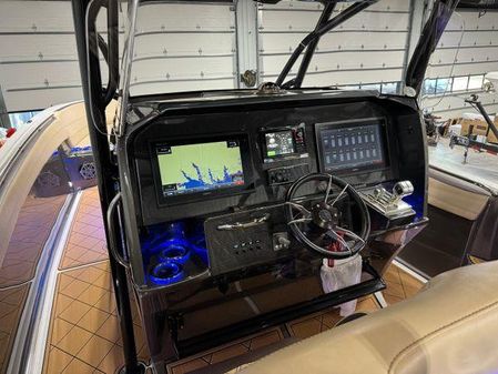 Nor-tech 390-SPORT-CENTER-CONSOLE image