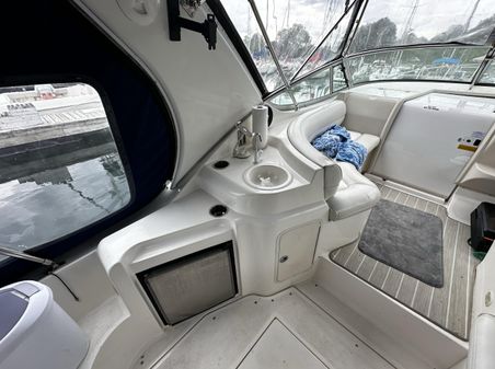 Cruisers Yachts 3375 Esprit image