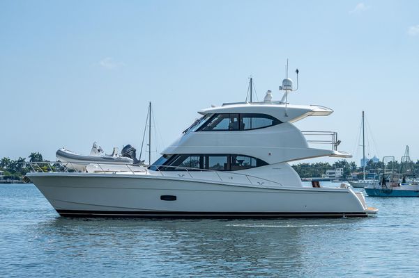 Maritimo M50 Motoryacht - main image