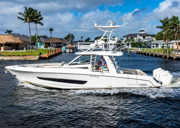 Boston Whaler 420 Outrage image