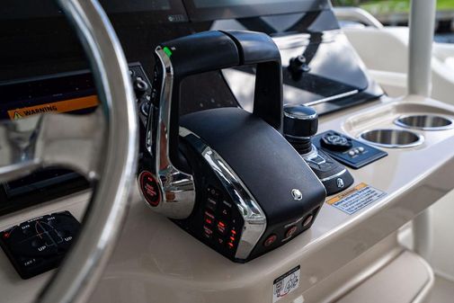 Boston Whaler 420 Outrage image