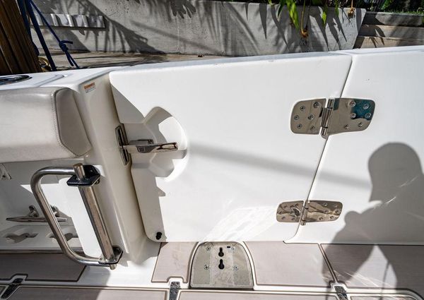 Boston Whaler 420 Outrage image