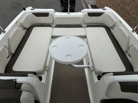 Bayliner ELEMENT-E21 image