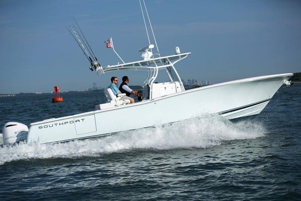 Southport 33 TE - main image