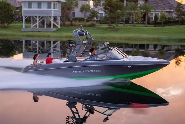 Nautique 200 - main image