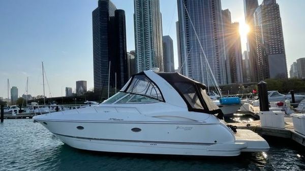 Cruisers Yachts 370 Express 