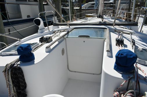 Beneteau 461 image