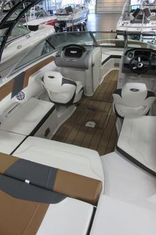 Chaparral 23-SSI image