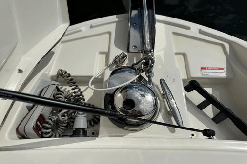 Sea Ray 310 SLX image