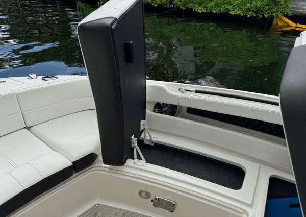 Sea Ray 310 SLX image