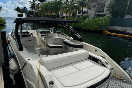 Sea Ray 310 SLX image