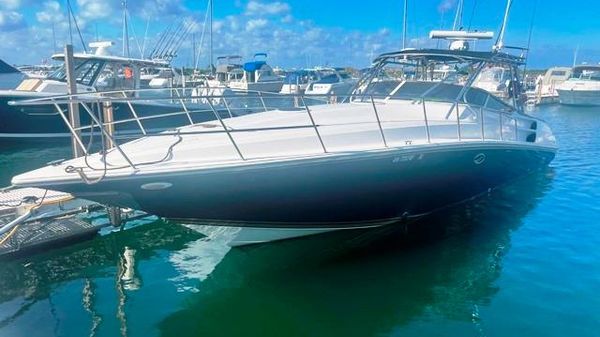 Fountain 38 Sportfish Cruiser