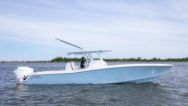 Invincible 39 Open Fisherman 