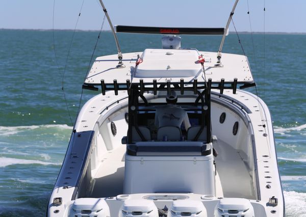 Yellowfin 39 Offshore image