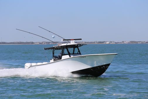 Yellowfin 39 Offshore image