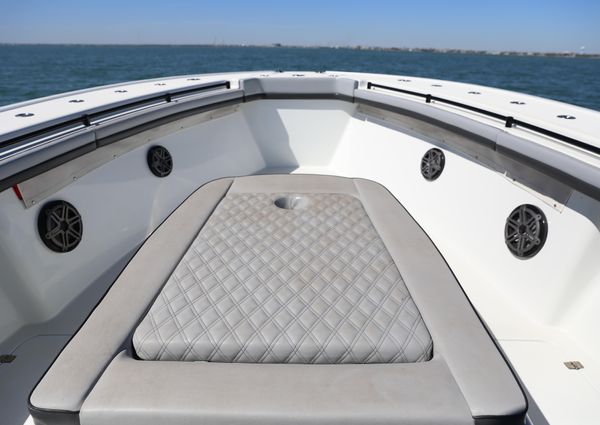 Yellowfin 39 Offshore image