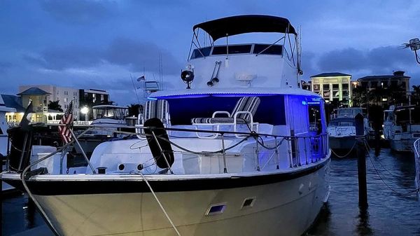 Hatteras 53 Motor Yacht 