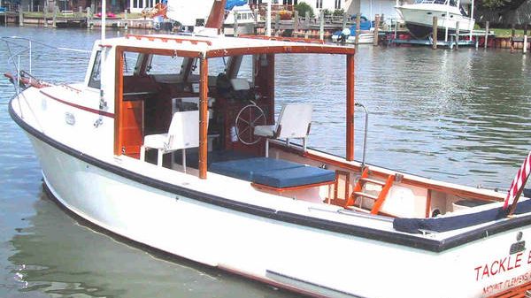 Ellis Lobster Yacht 