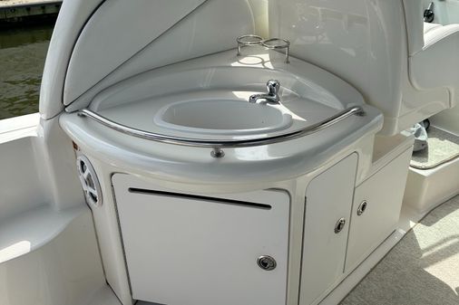 Sea Ray 340 Sundancer image