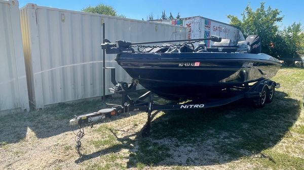 Nitro ZV20