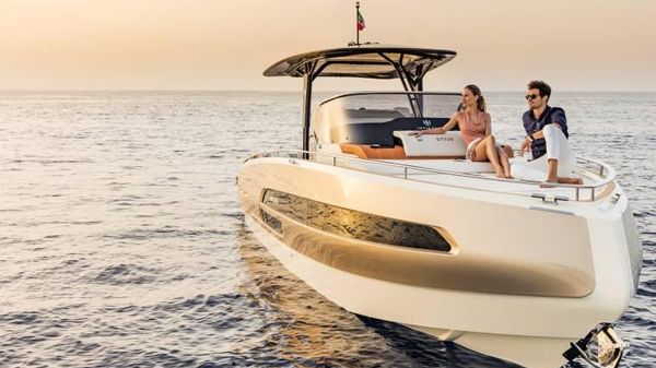 Invictus 320GT