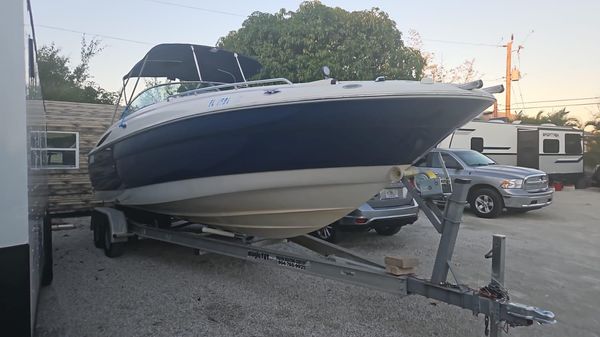 Monterey 262 Cruiser