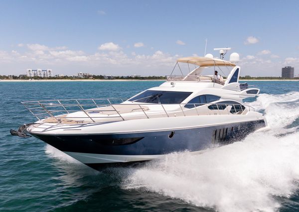 Azimut 64 image