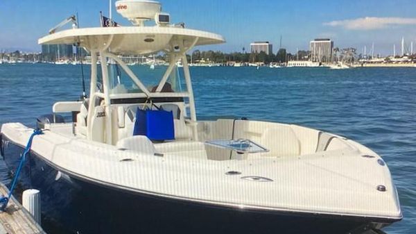 Century 3200 Center Console