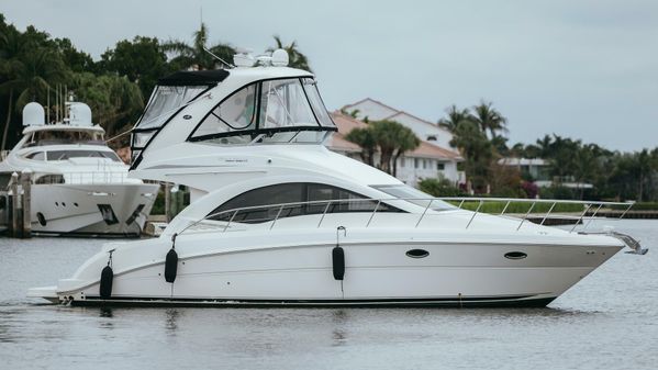 Sea Ray 390 Sedan Bridge image