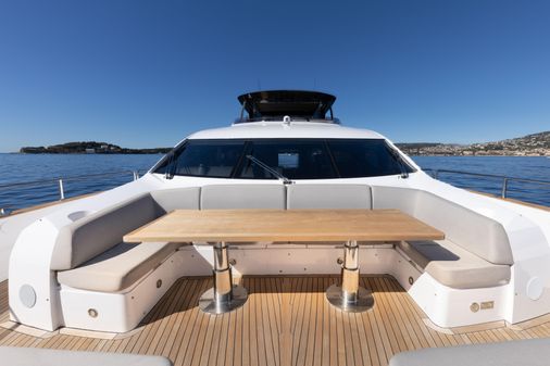 Sunseeker 28 Metre Yacht image