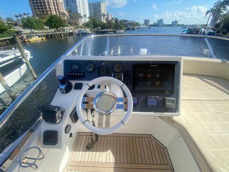 Azimut 54 Fly image