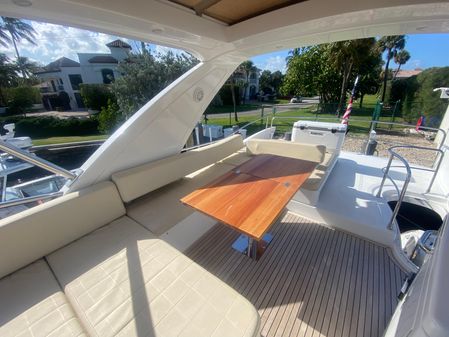 Azimut 54 Fly image