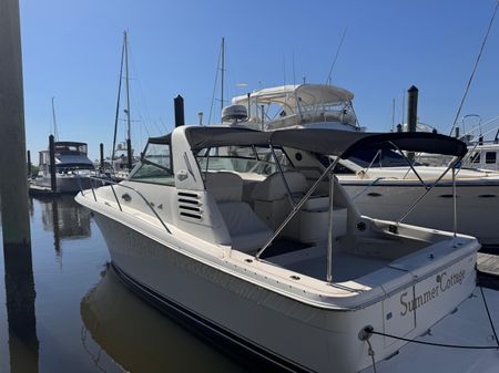 Sea Ray 330 Express Cruiser image