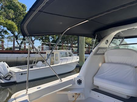 Sea Ray 330 Express Cruiser image