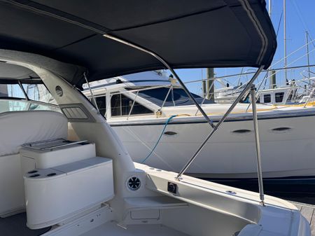 Sea Ray 330 Express Cruiser image