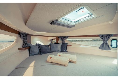 Marex 330-SCANDINAVIA image